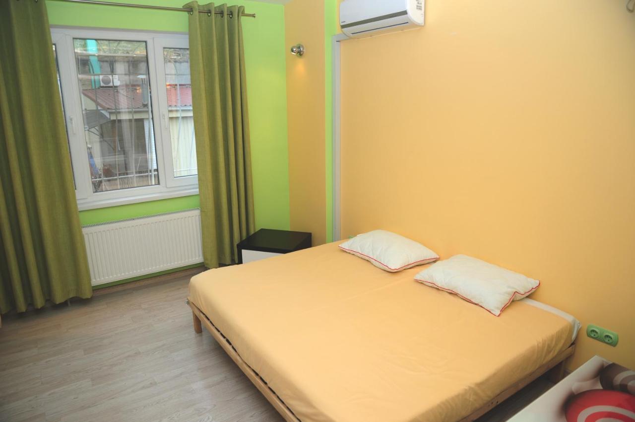 Homestay On Kanatna Street 57 オデッサ エクステリア 写真