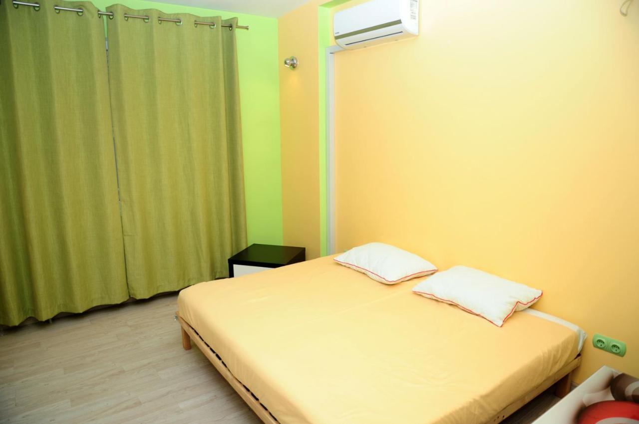 Homestay On Kanatna Street 57 オデッサ エクステリア 写真