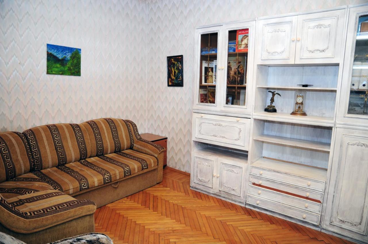 Homestay On Kanatna Street 57 オデッサ エクステリア 写真
