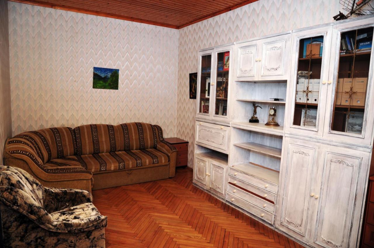 Homestay On Kanatna Street 57 オデッサ エクステリア 写真