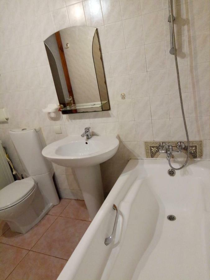 Homestay On Kanatna Street 57 オデッサ エクステリア 写真